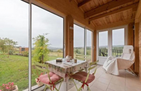 Chalet accueillant à Égliseneuve-des-Liards avec jardin